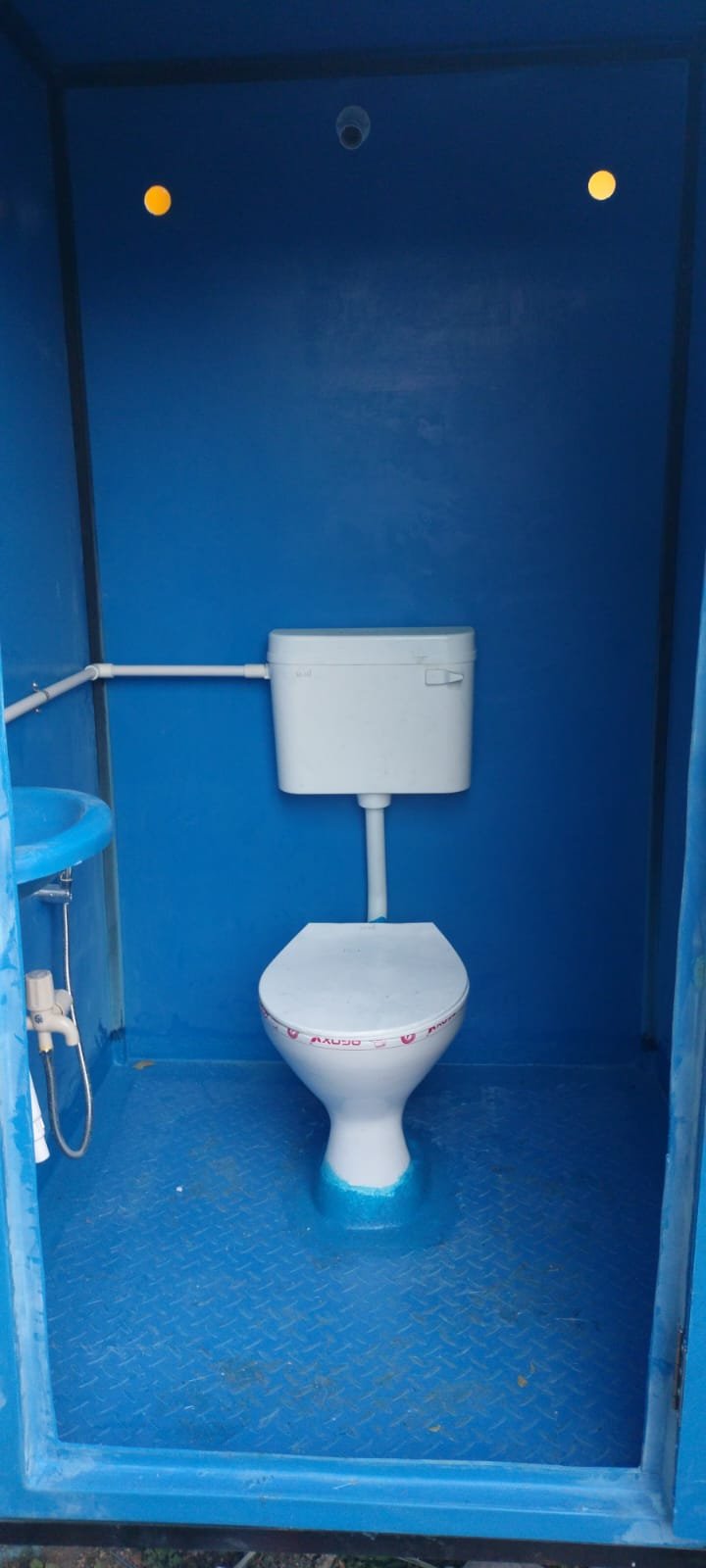 Toilet View 5